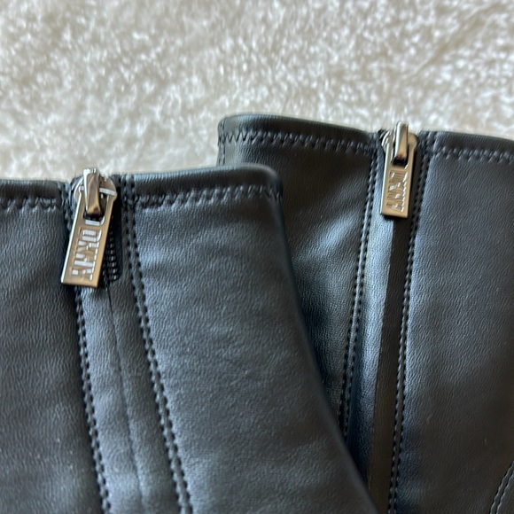 Nwob. DKNY boots. Napa classic booties - Picture 10 of 14